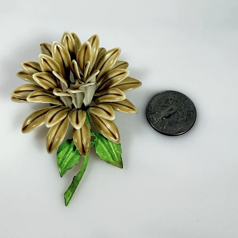 Vintage Enamel Flower Brooch 1960s MOD Earth Tones 3 inches